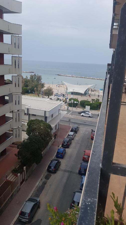 Apartament Sweet Carola Bari Zewnętrze zdjęcie